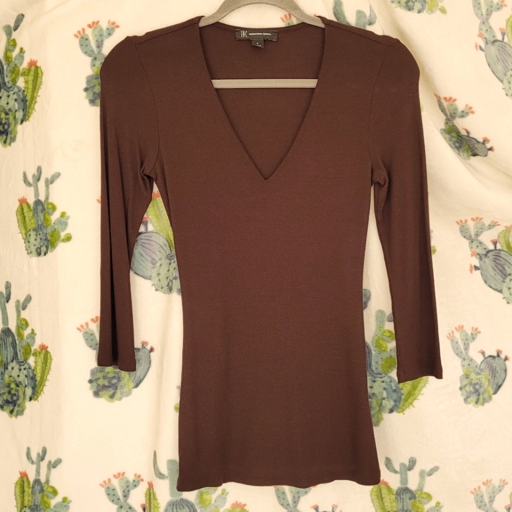 Chocolate Brown INC V Neck Ribbed 3/4 Sleeves Top
